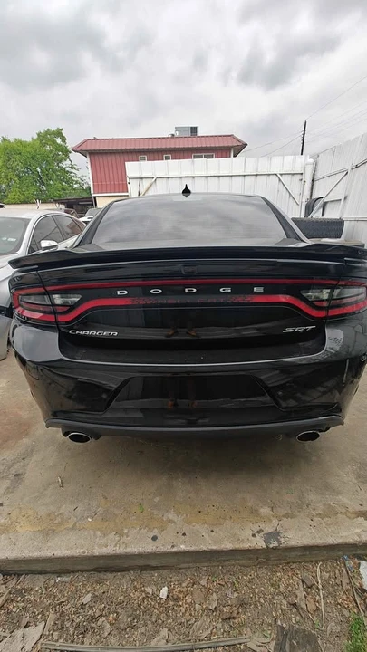 2018 Dodge Charger SRT Hellcat 7th Gen - Image 3 of 7