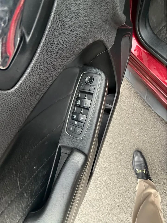 2018 Dodge Charger SRT Hellcat 7th Gen - Image 11 of 16