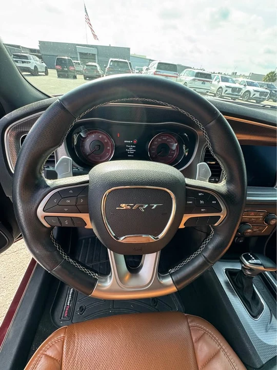 2018 Dodge Charger SRT Hellcat 7th Gen - Image 9 of 13