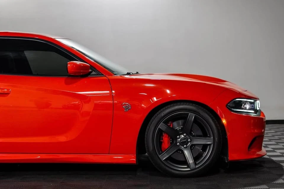 2018 Dodge Charger SRT Hellcat 7th Gen - Image 9 of 20