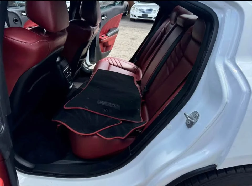 2018 Dodge Charger SRT Hellcat 7th Gen - Image 4 of 8