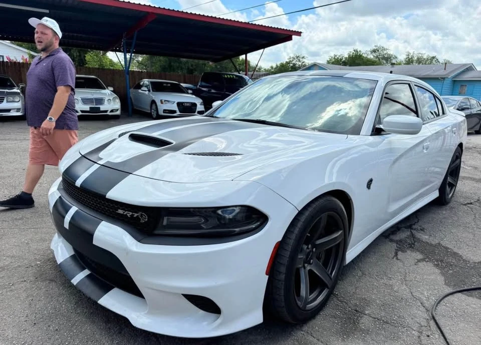 2018 Dodge Charger SRT Hellcat 7th Gen - Image 5 of 8