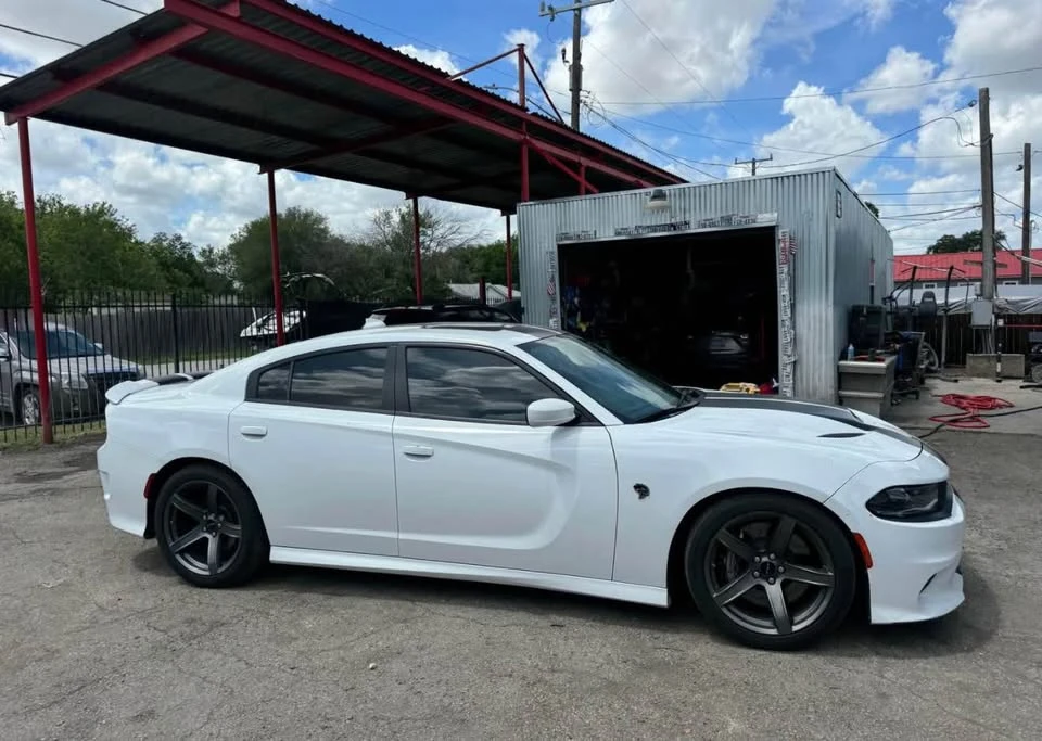 2018 Dodge Charger SRT Hellcat 7th Gen - Image 7 of 8