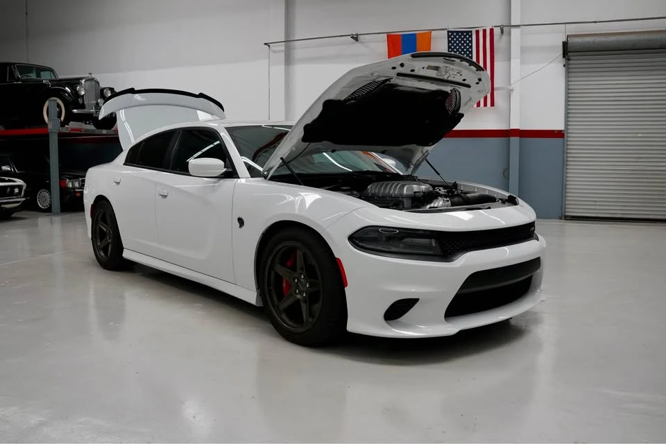 2018 Dodge Charger SRT Hellcat 7th Gen - Image 9 of 20