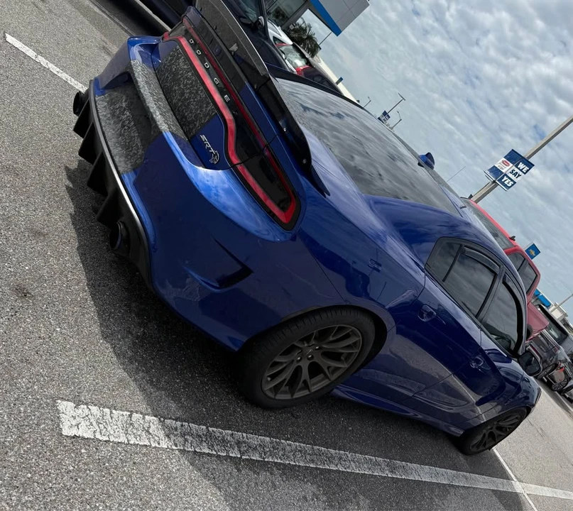 2018 Dodge Charger SRT Hellcat 7th Gen - Image 5 of 8