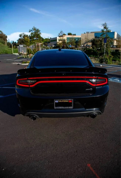 2018 Dodge Charger SRT Hellcat 7th Gen - Image 12 of 14