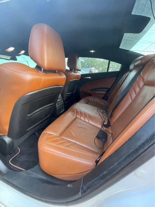 2018 Dodge Charger - Image 5 of 6