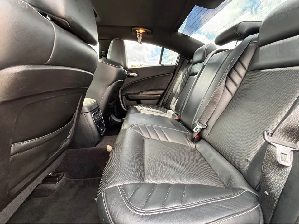 2018 Dodge Charger SRT Hellcat 7th Gen - Image 9 of 16