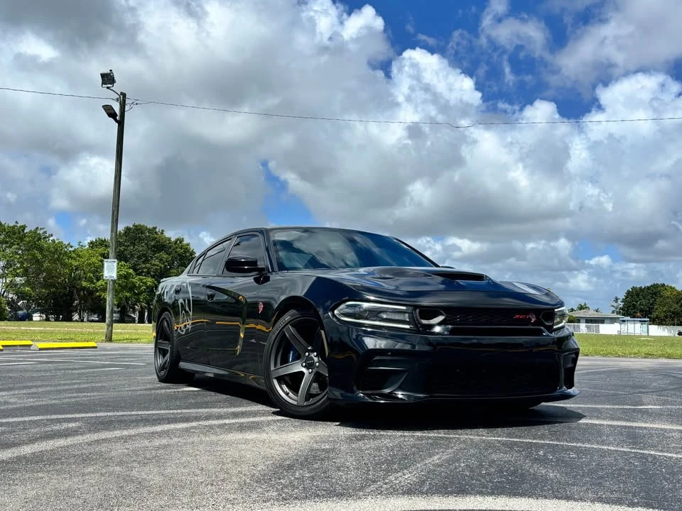 2018 Dodge Charger SRT Hellcat 7th Gen - Image 3 of 16