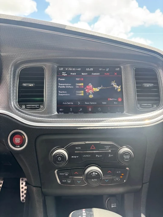 2018 Dodge Charger SRT Hellcat 7th Gen - Image 15 of 16