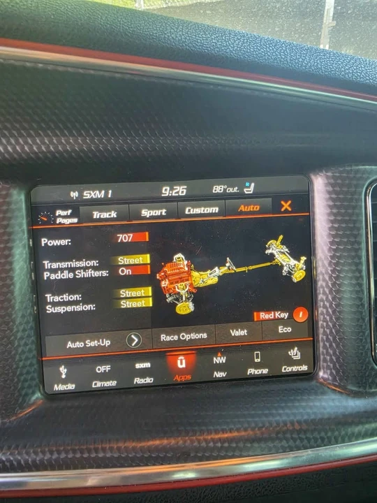 2018 Dodge Charger SRT Hellcat 7th Gen - Image 4 of 17