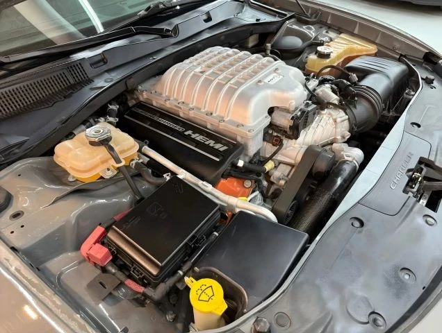 2018 Dodge Charger SRT Hellcat 7th Gen - Image 15 of 21