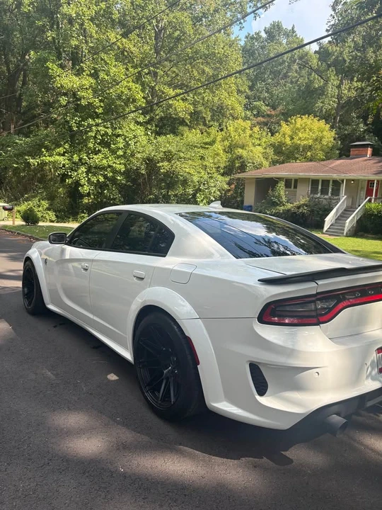 2018 Dodge Charger SRT Hellcat 7th Gen - Image 5 of 14