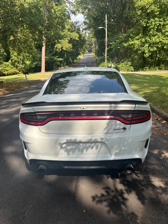 2018 Dodge Charger SRT Hellcat 7th Gen - Image 9 of 14