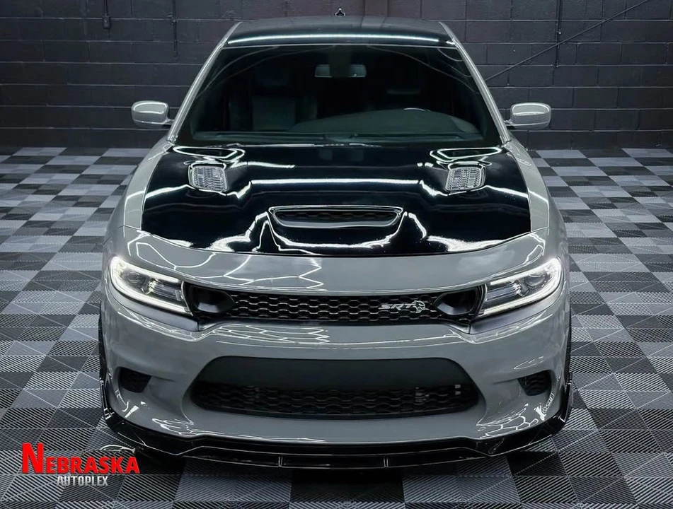 2018 Dodge Charger SRT Hellcat 7th Gen - Image 2 of 15