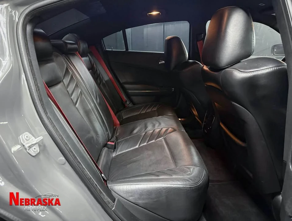 2018 Dodge Charger SRT Hellcat 7th Gen - Image 13 of 15