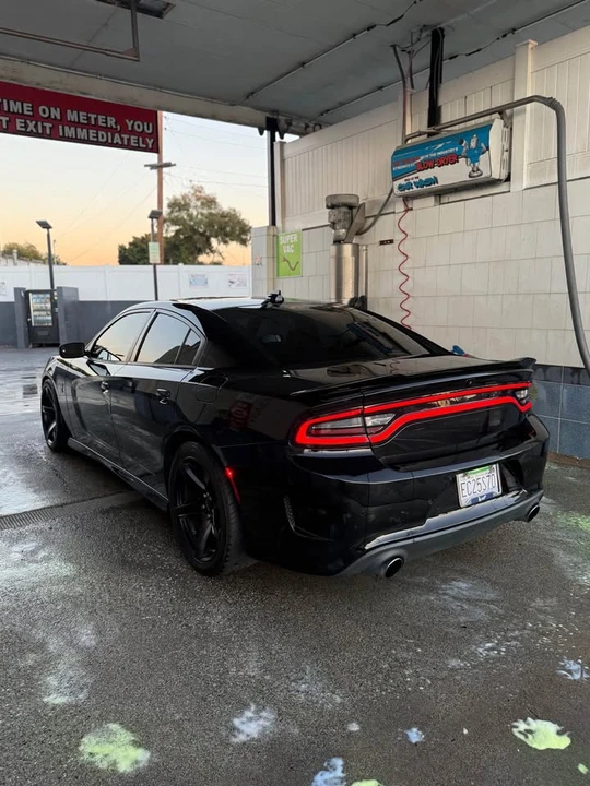 2018 Dodge Charger SRT Hellcat 7th Gen - Image 5 of 10
