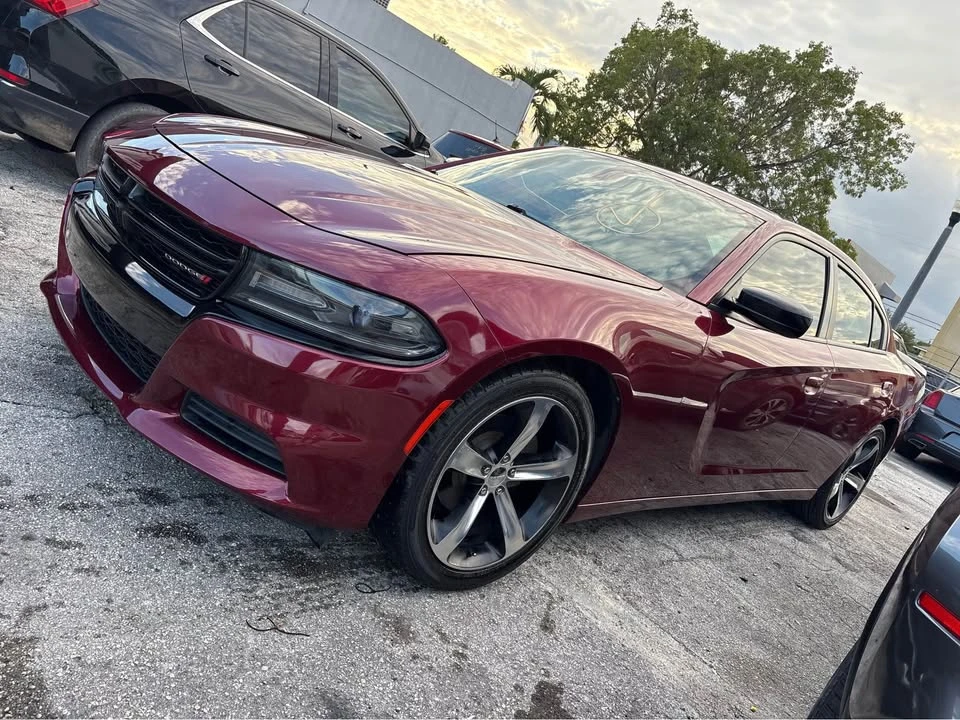 2018 Dodge Charger 7th Gen - Image 2 of 5