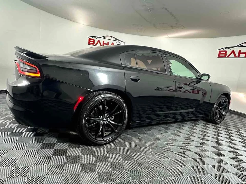 2018 Dodge Charger 7th Gen - Image 9 of 20