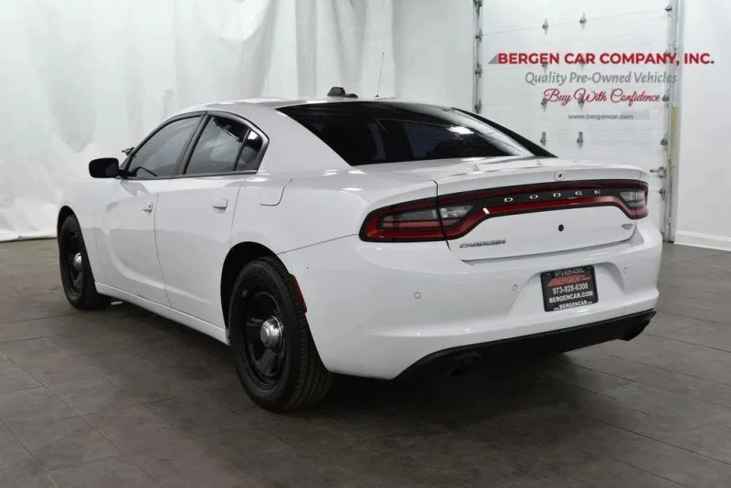 2018 Dodge Charger 7th Gen - Image 5 of 12