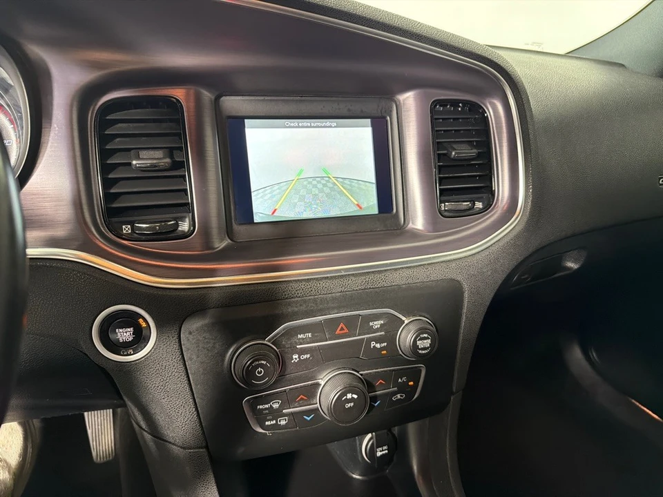 2018 Dodge Charger 7th Gen - Image 14 of 23