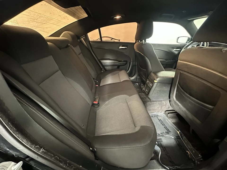 2018 Dodge Charger 7th Gen - Image 25 of 31