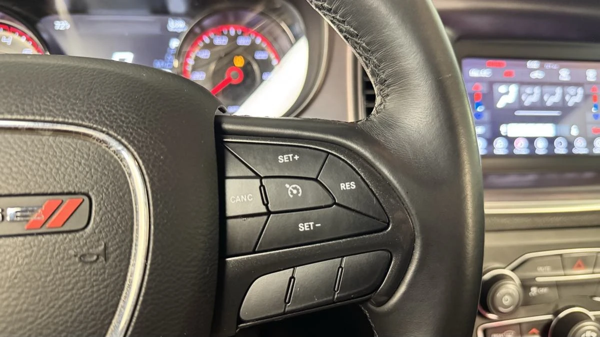 2018 Dodge Charger 7th Gen - Image 19 of 31