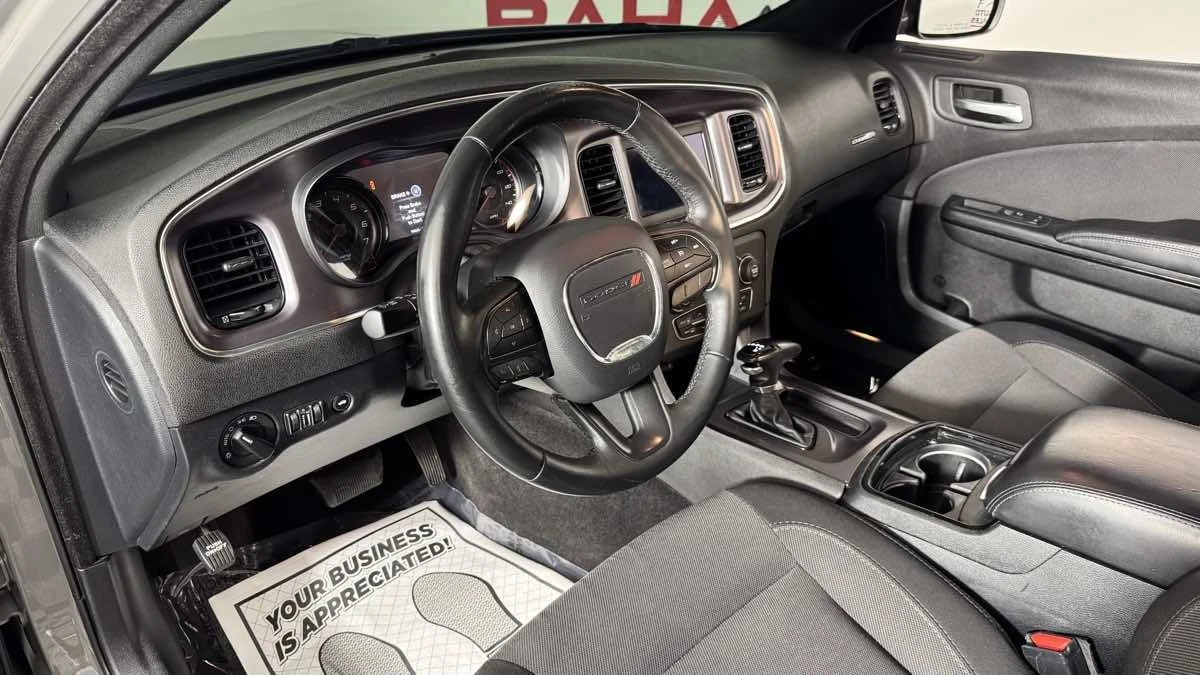 2018 Dodge Charger 7th Gen - Image 16 of 31