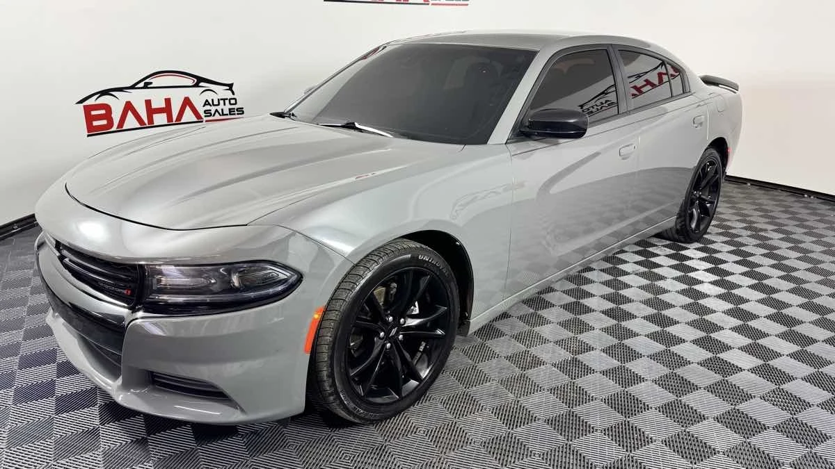 2018 Dodge Charger 7th Gen - Image 2 of 31