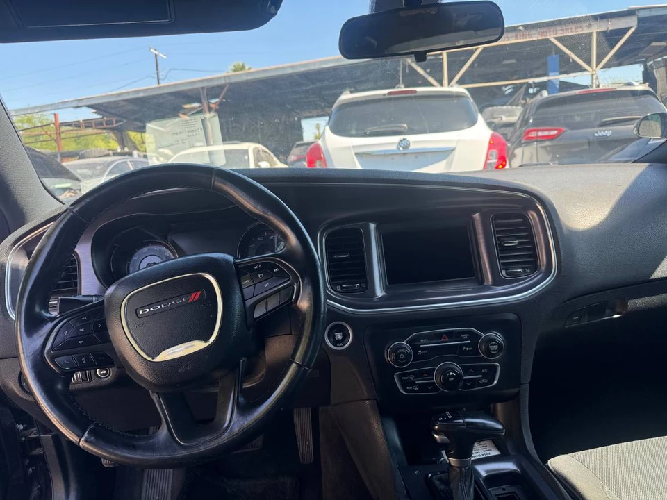 2018 Dodge Charger 7th Gen - Image 5 of 9