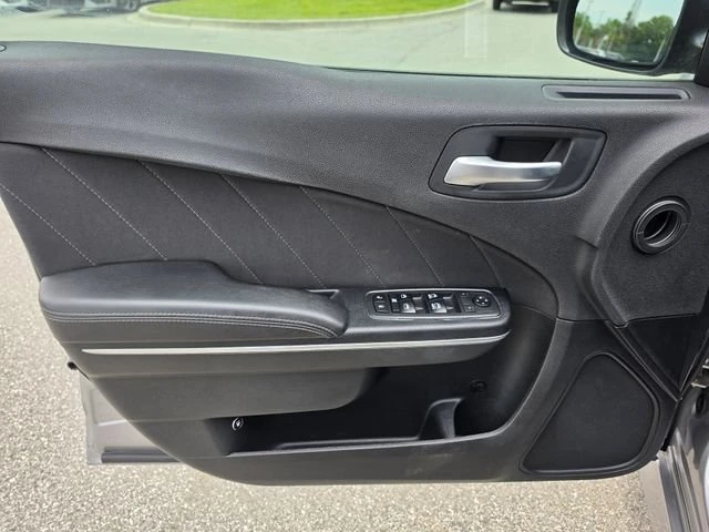 2018 Dodge Charger 7th Gen - Image 17 of 19