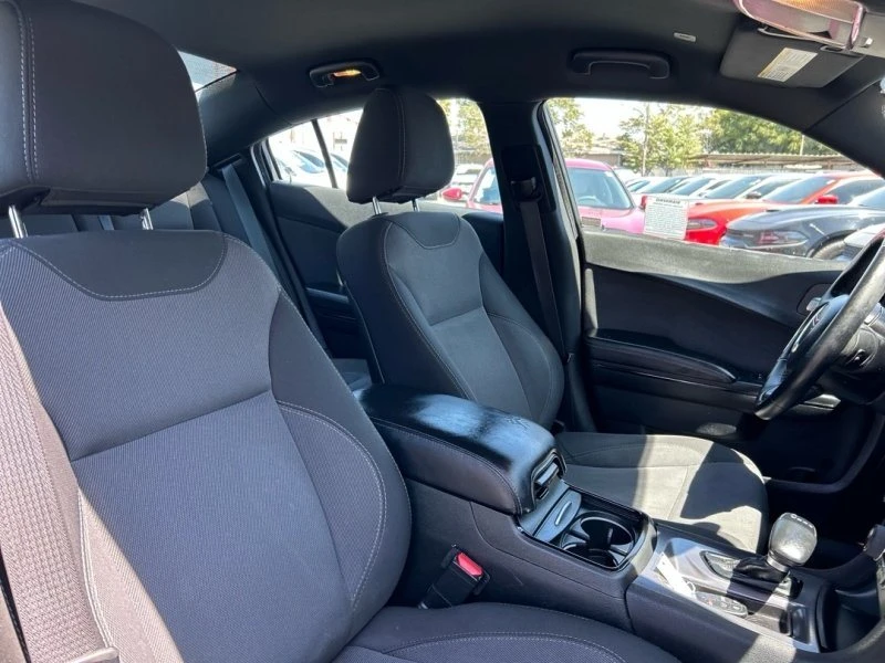 2018 Dodge Charger 7th Gen - Image 9 of 10