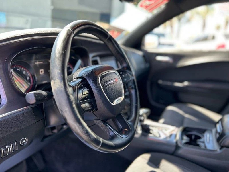 2018 Dodge Charger 7th Gen - Image 5 of 10