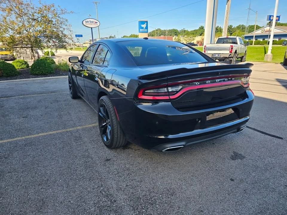 2018 Dodge Charger 7th Gen - Image 9 of 20