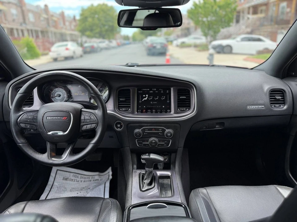 2018 Dodge Charger 7th Gen - Image 14 of 19