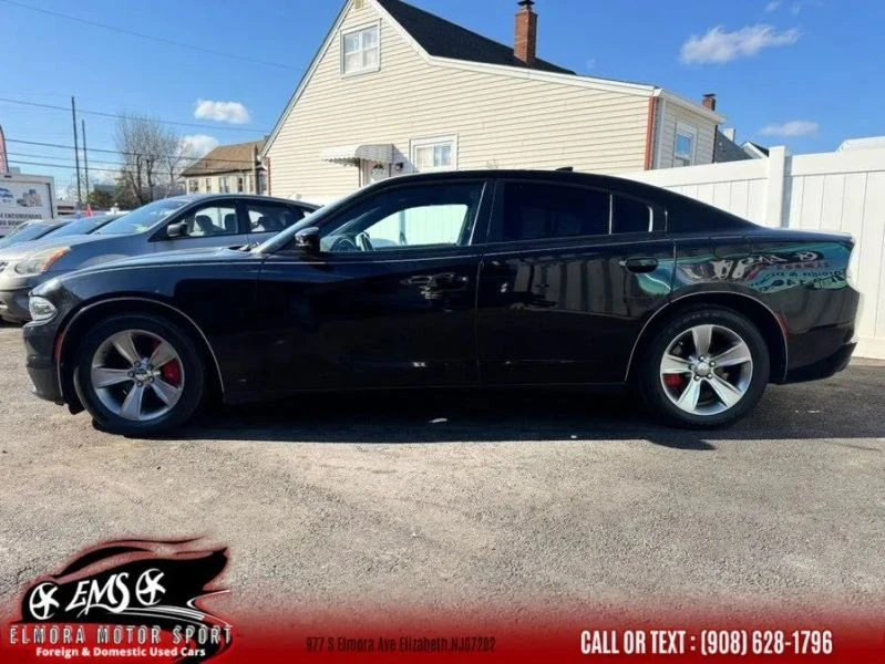 2018 Dodge Charger 7th Gen - Image 9 of 12