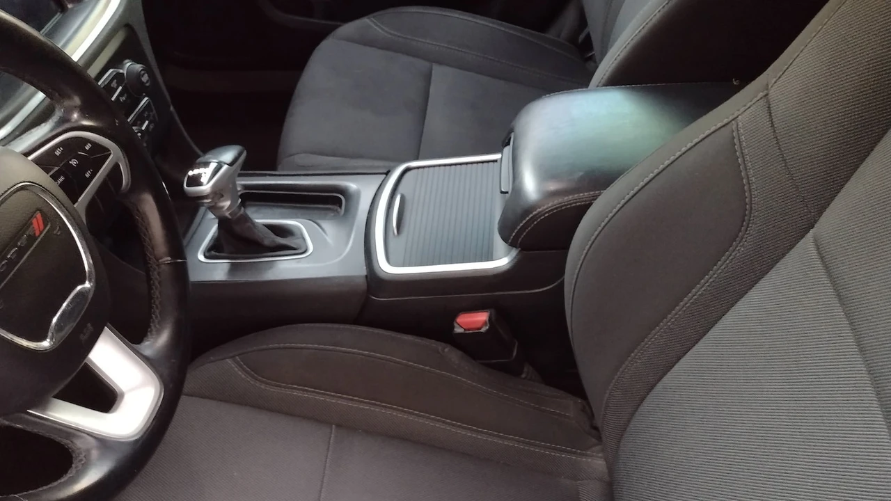 2018 Dodge Charger 7th Gen - Image 5 of 13