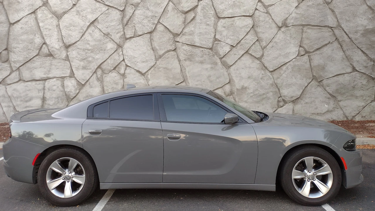 2018 Dodge Charger 7th Gen - Image 12 of 13