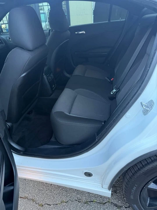 2018 Dodge Charger 7th Gen - Image 5 of 10