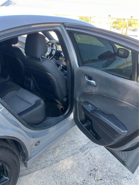 2018 Dodge Charger 7th Gen - Image 13 of 19