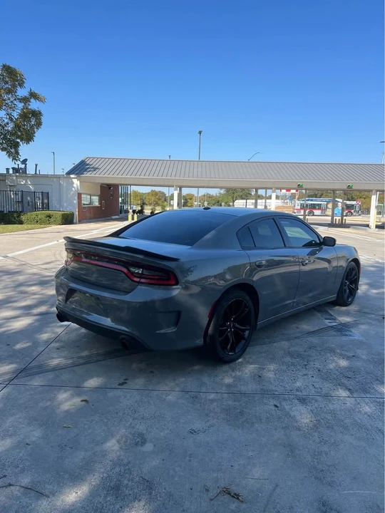2018 Dodge Charger 7th Gen - Image 4 of 19
