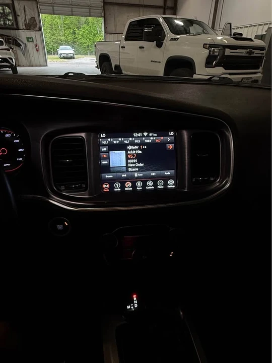 2018 Dodge Charger 7th Gen - Image 13 of 15