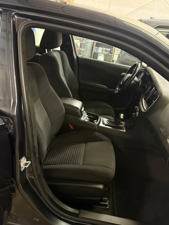 2018 Dodge Charger 7th Gen - Image 7 of 15