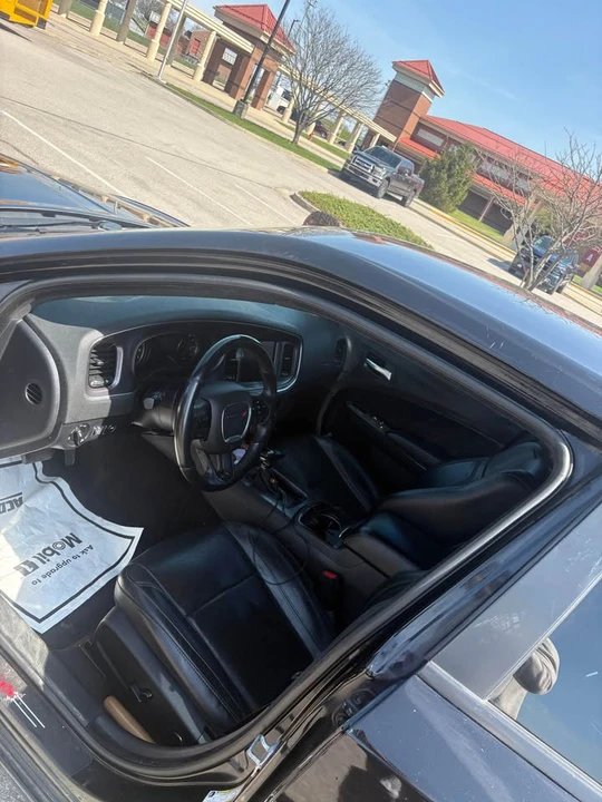 2018 Dodge Charger 7th Gen - Image 15 of 16