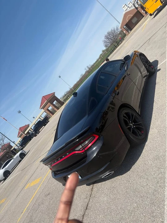 2018 Dodge Charger 7th Gen - Image 8 of 16