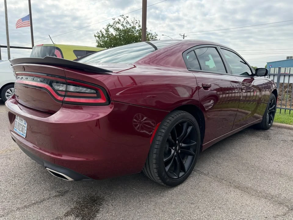 2018 Dodge Charger 7th Gen - Image 2 of 3