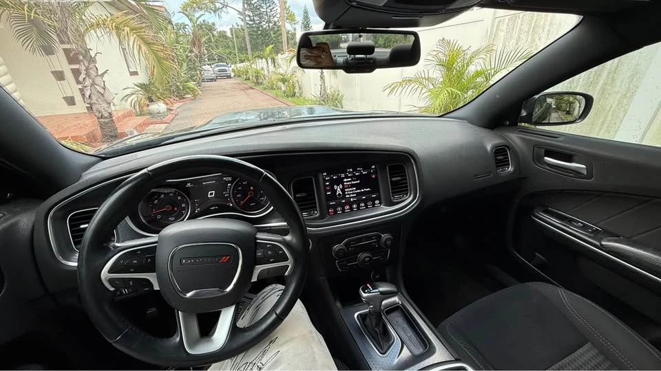 2018 Dodge Charger 7th Gen - Image 19 of 19