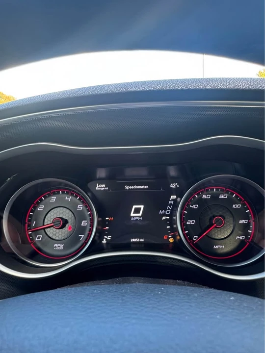 2018 Dodge Charger 7th Gen - Image 16 of 19
