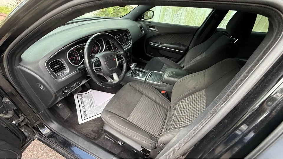 2018 Dodge Charger 7th Gen - Image 13 of 19