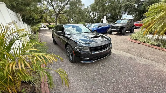 2018 Dodge Charger SXT Plus